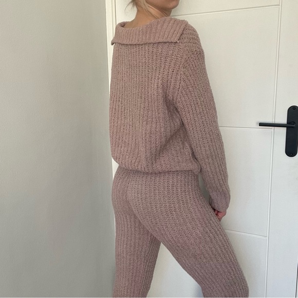 Jumper and pants set - Picture 3 of 5